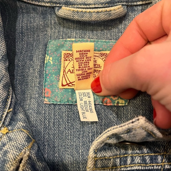 Abercrombie & Fitch Light Blue Distressed Denim Jacket - Picture 3 of 6